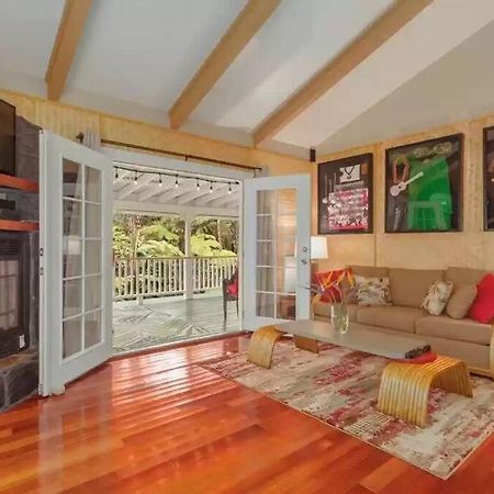 Hau'Oli Place Tiki Cottage In Volcano Dış mekan fotoğraf