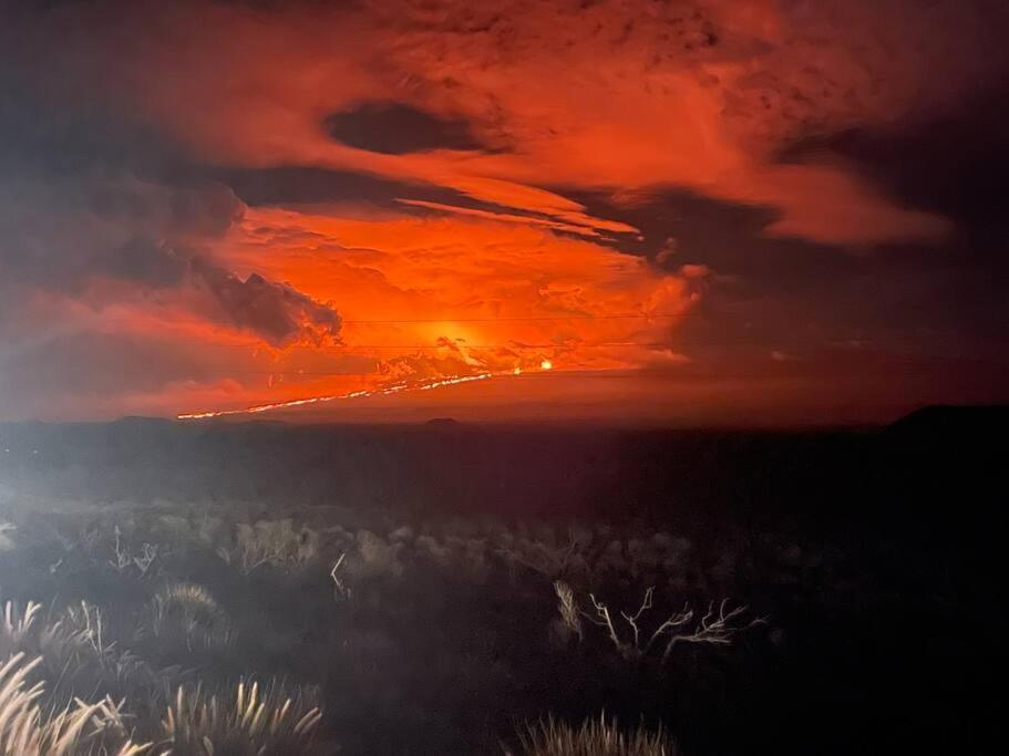 Hau'Oli Place Tiki Cottage In Volcano Dış mekan fotoğraf